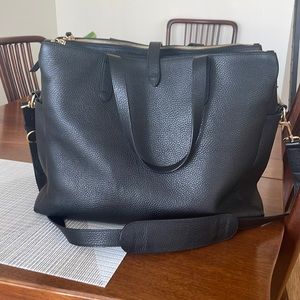 Cuyana Leather Triple Zipper Overnight Bag- Black Pebbled Leather